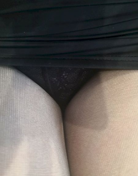 女生扒开尿口给男生捅38分钟