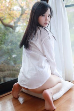 动漫八尺大人被吸乳视频