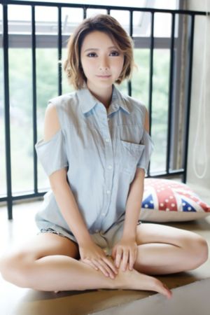 趁夫不在给给公侵犯了日韩