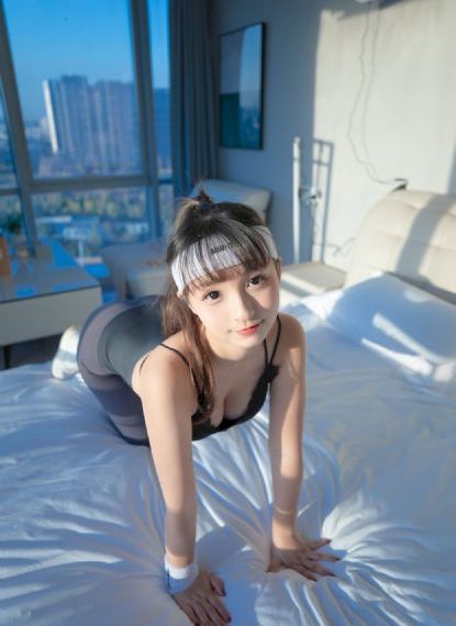 小孩骑大马牙签搅大缸