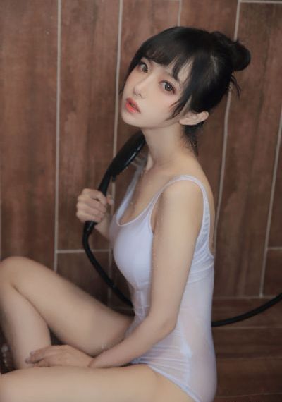小姨子观看