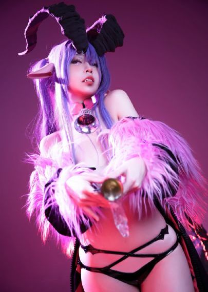 亚洲无吗在线