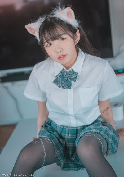 挣扎吧亚当君在线观看